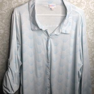 💙 LuLaRoe Valentina Button Down Shirt